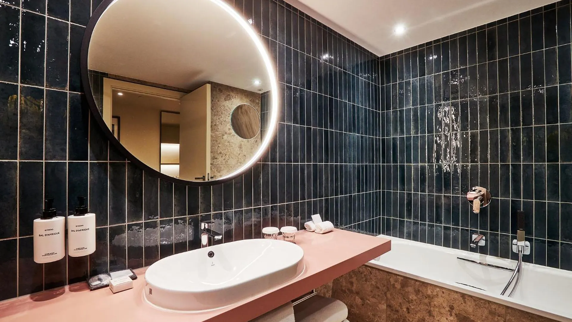 Voco Malta By Ihg Hotel Saint Julian's
