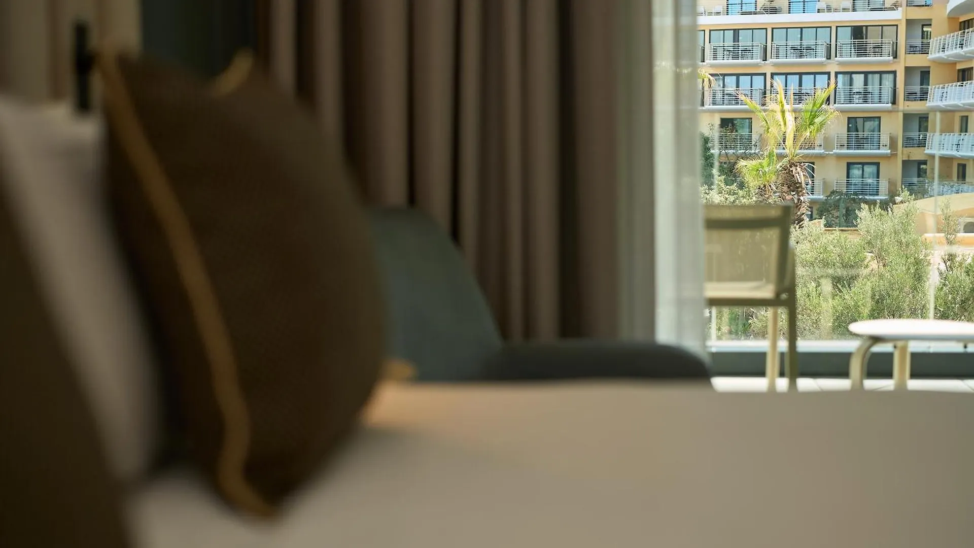 *****  Voco Malta By Ihg Hotel Saint Julian's Malta