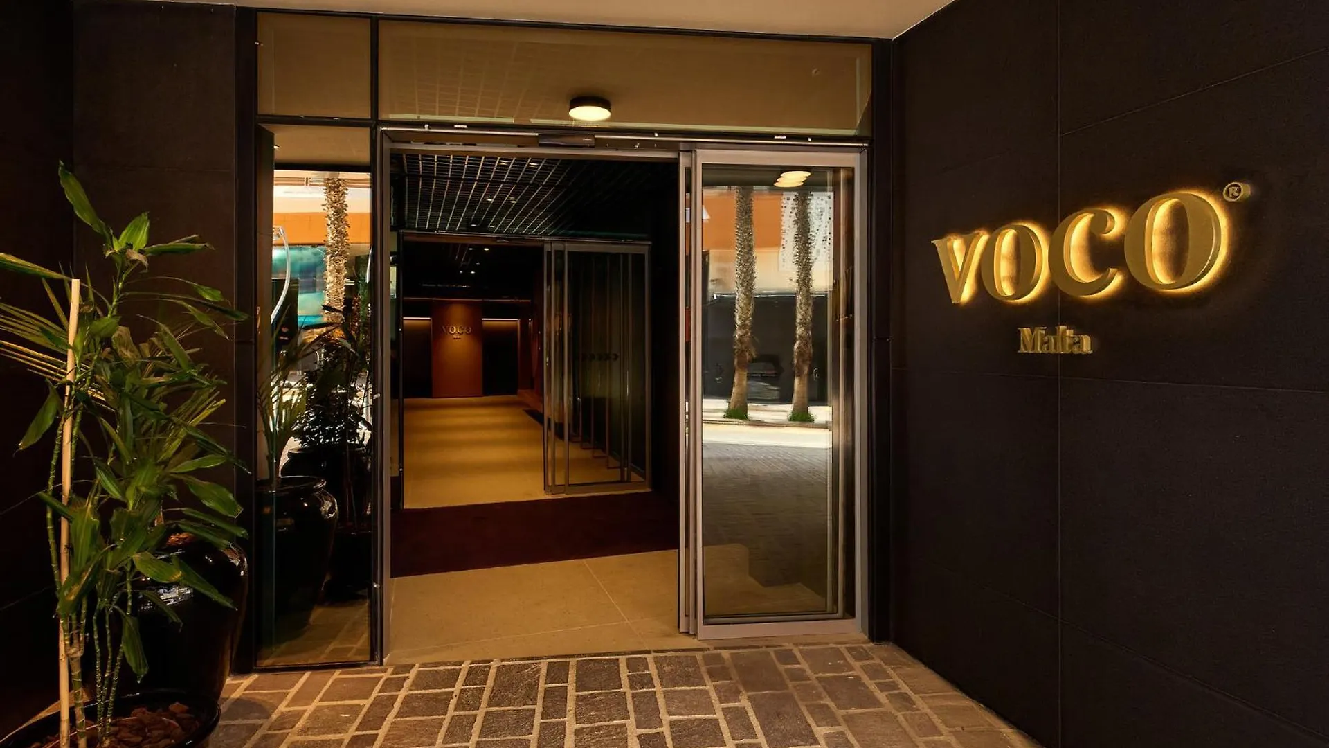 Voco Malta By Ihg Hotel Saint Julian's